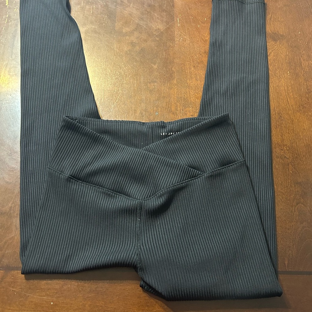 Black Ribbed Leggings
